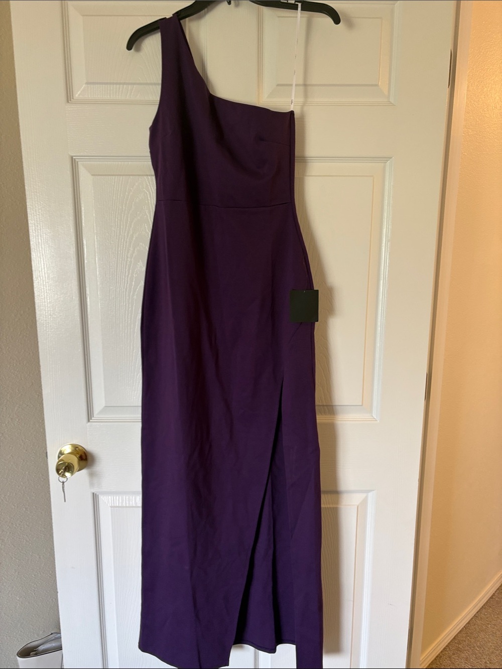Lulu's One-Shoulder Deep Purple Evening Gown